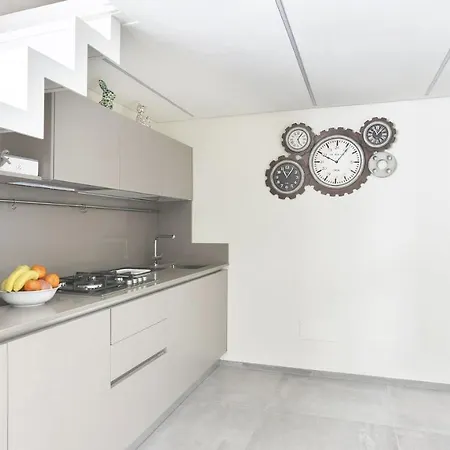 Apartment Miranda Al Palazzo Dipinto
